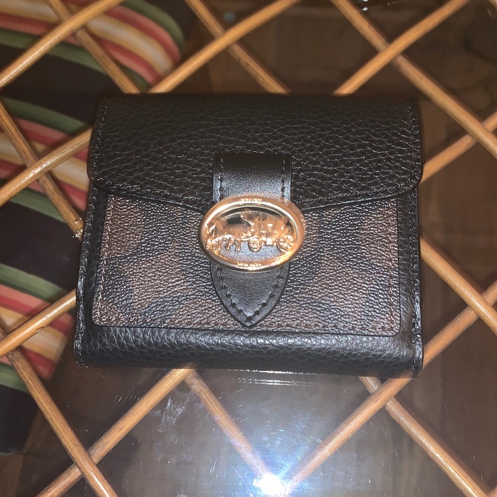 Coach wallet